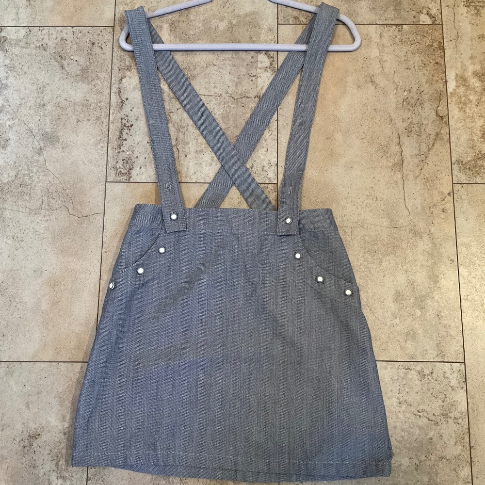 Acote Skirt with Adjustable Straps Gray Sz 1 Buttons Pockets